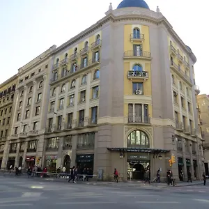 https://pension-casa-blanca-barcelona.catalonia-hotels.com