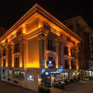 Отель Le Petit Palace - Special Category