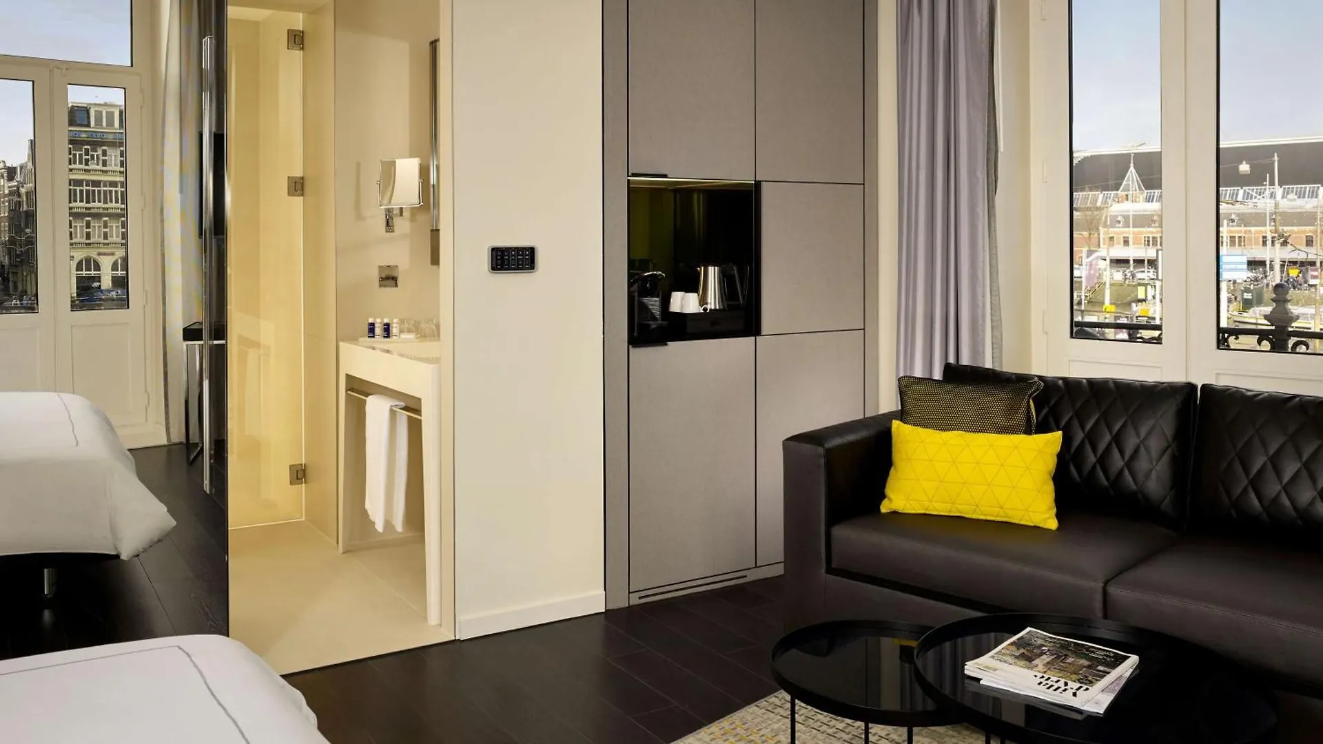 Отель Park Plaza Victoria Амстердам