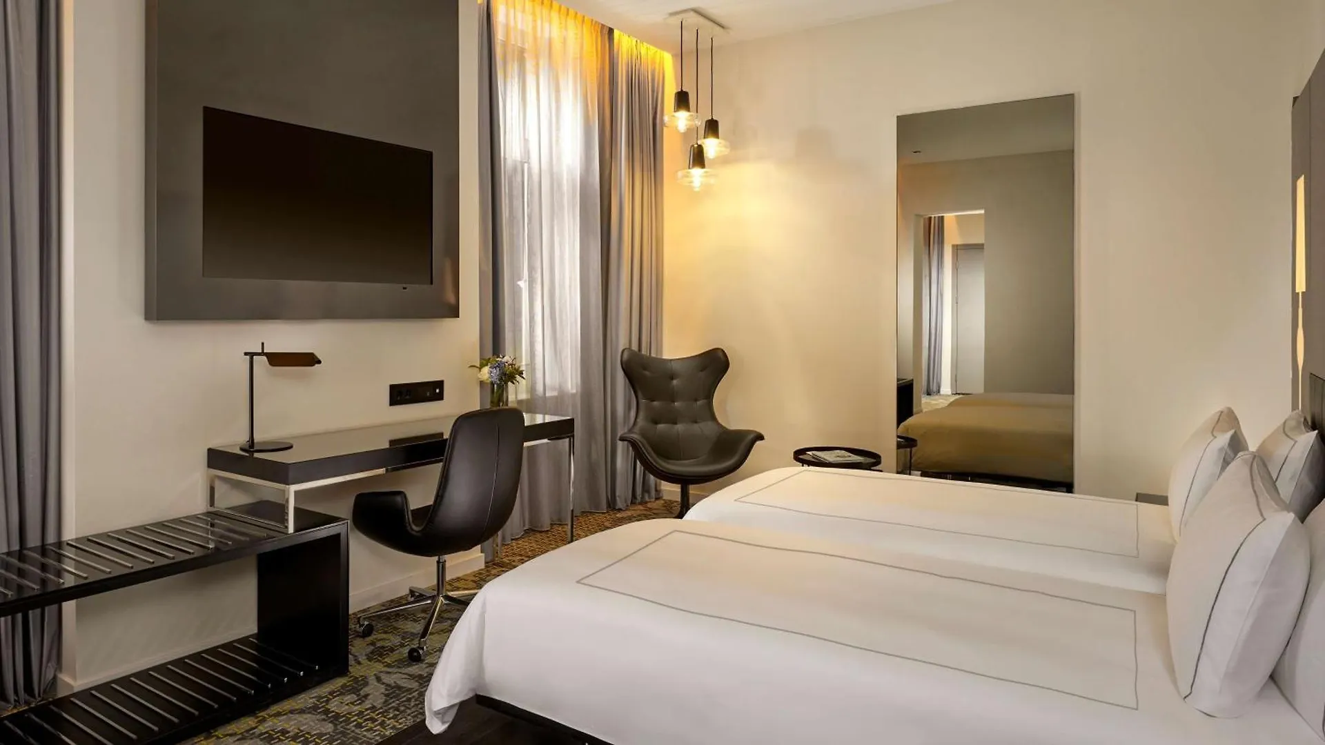 Park Plaza Victoria Amsterdam Hotel